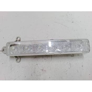 FARO LUZ DIURNA DERECHO 9677409380 