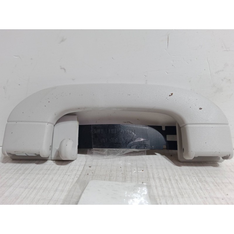 Recambio de asidero tra derecho para mercedes-benz clase b sports tourer (w245) b 160 (245.231) referencia OEM IAM   