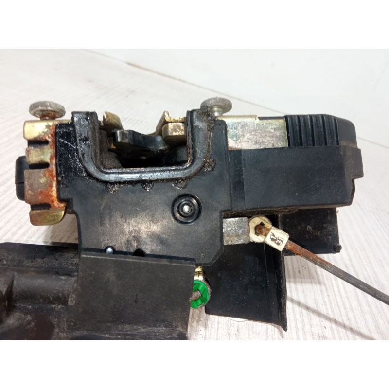 Recambio de cerradura puerta delantera izquierda para opel vectra b hatchback (j96) 1.6 i 16v (f68) referencia OEM IAM 90585021 