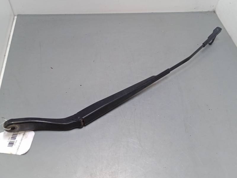 BRAZO LIMPIA DELANTERO IZQUIERDO 