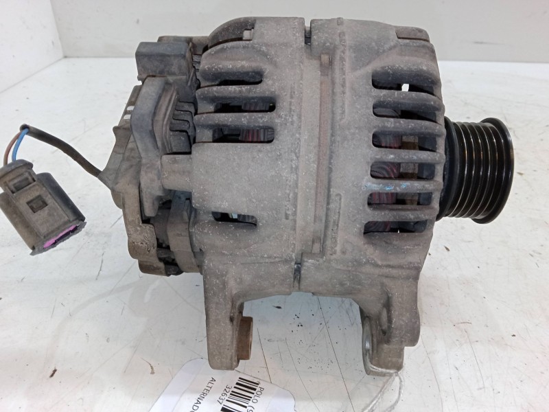 Recambio de alternador para volkswagen polo (9n_, 9a_) 1.4 16v referencia OEM IAM 037903025M  0124325013