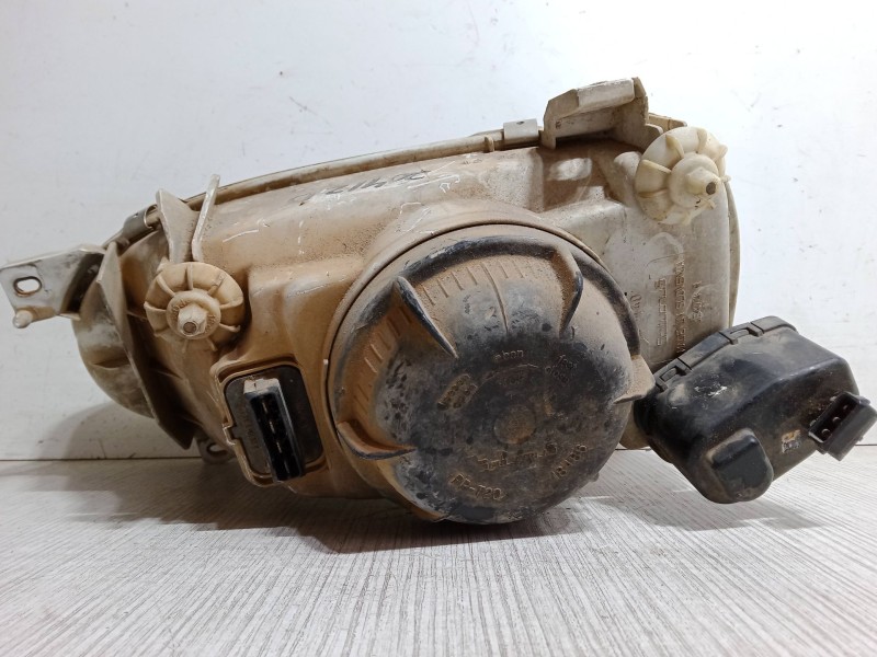 Recambio de faro derecho para volkswagen golf iii variant (1h5) 1.9 td referencia OEM IAM   