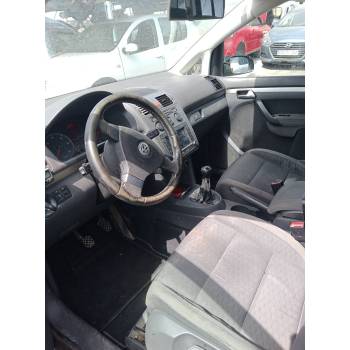 VOLKSWAGEN TOURAN (1T1, 1T2)
