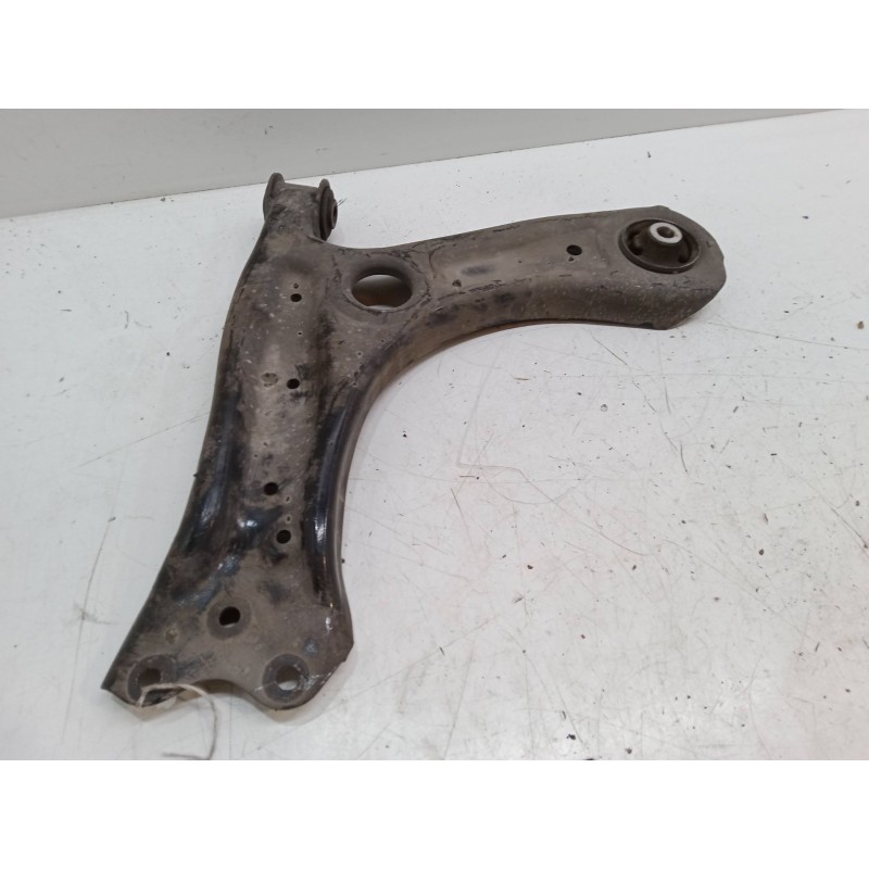 Recambio de brazo suspension inferior delantero derecho para skoda rapid (nh3, nk3, nk6) 1.6 tdi referencia OEM IAM   