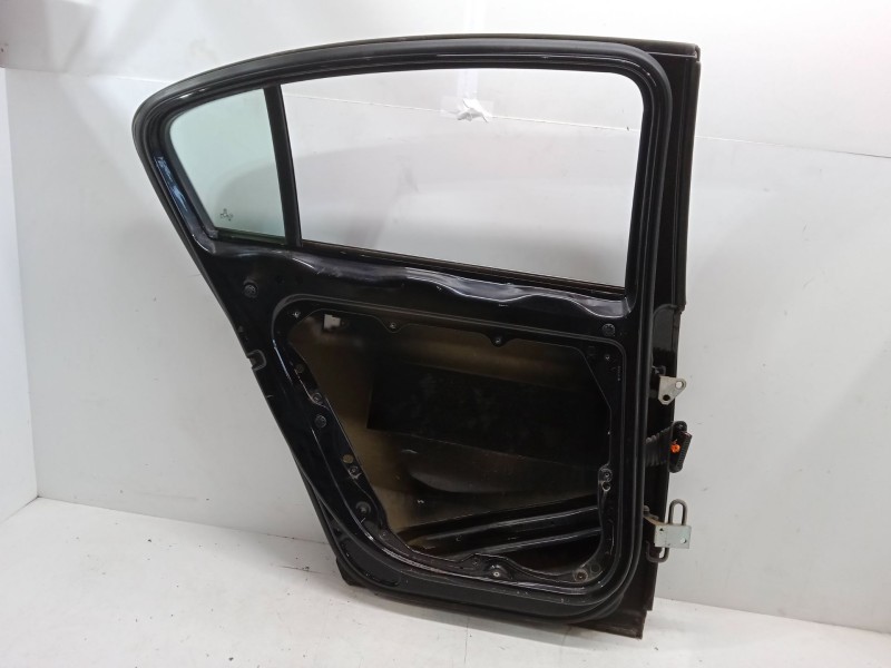 Recambio de puerta trasera izquierda para volkswagen passat b6 (3c2) 2.0 tdi 16v referencia OEM IAM   