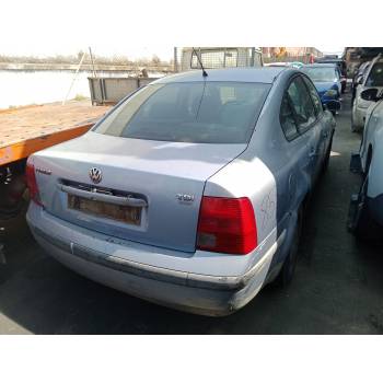VOLKSWAGEN PASSAT B5 (3B2)