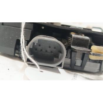 CERRADURA PUERTA DELANTERA DERECHA 