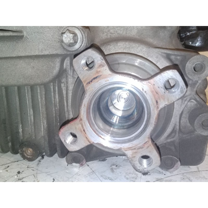 Recambio de caja de cambios manual 6 velocidades para bmw x3 (e83) 2.0 d referencia OEM IAM 1069401051  