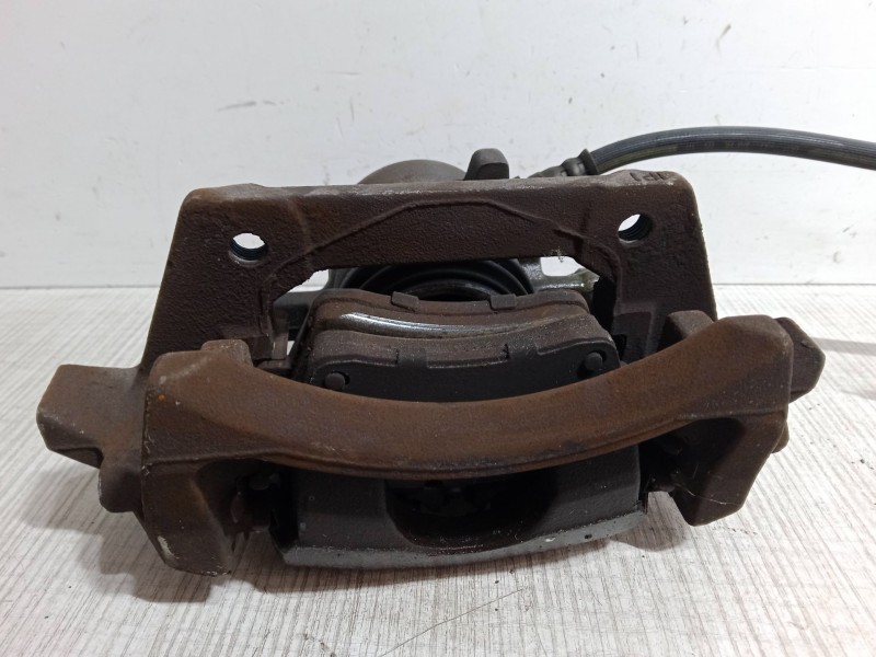 Recambio de pinza freno delantera izquierda para mercedes-benz clase b sports tourer (w245) b 160 (245.231) referencia OEM IAM  