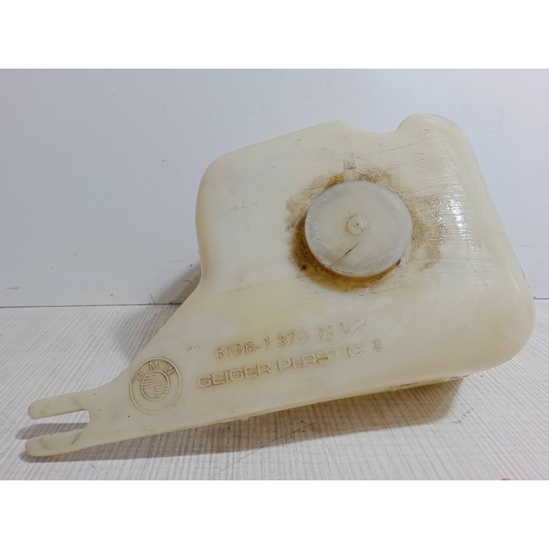 Recambio de botella liquido limpiaparabrisas para bmw 3 (e30) 320 i referencia OEM IAM 6166-1370788   Recambio de botella liquido limpiaparabrisas para bmw 3 (e30) 320 i referencia OEM IAM 6166-1370788
