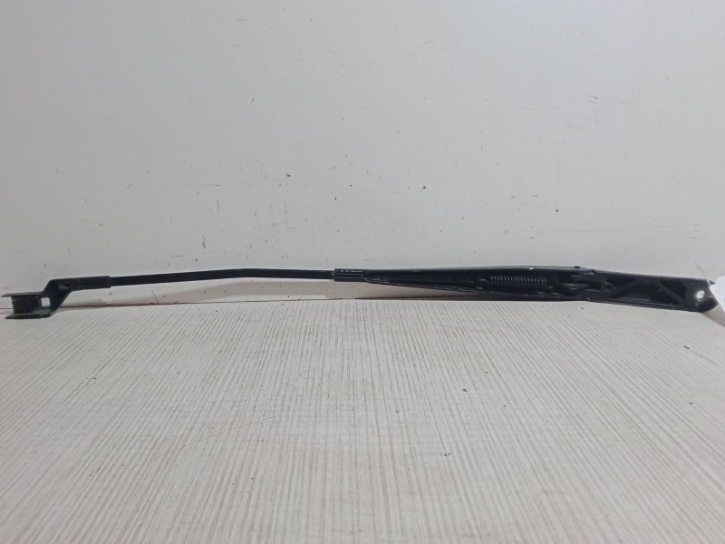 Recambio de brazo limpia delantero derecho para volkswagen passat b6 (3c2) 2.0 tdi 16v referencia OEM IAM   