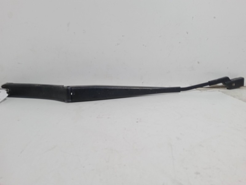 Recambio de brazo limpia delantero izquierdo para volkswagen passat b6 (3c2) 2.0 tdi 16v referencia OEM IAM   