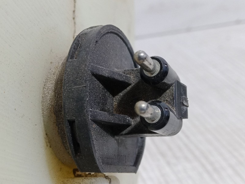 Recambio de botella liquido limpiaparabrisas para bmw 3 (e30) 320 i referencia OEM IAM 6166-1370788   Recambio de botella liquido limpiaparabrisas para bmw 3 (e30) 320 i referencia OEM IAM 6166-1370788