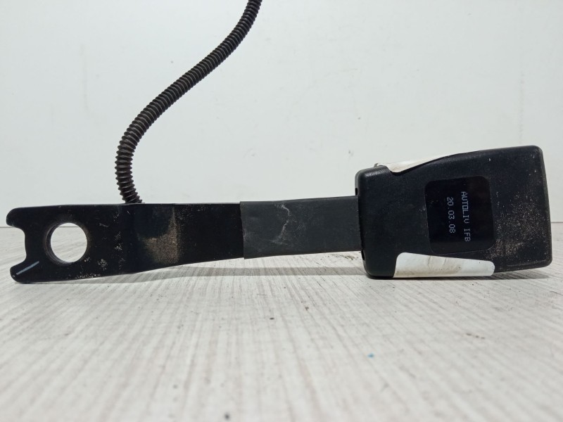 Recambio de anclaje cinturon delantero izquierdo para hyundai i10 i (pa) 1.1 referencia OEM IAM   