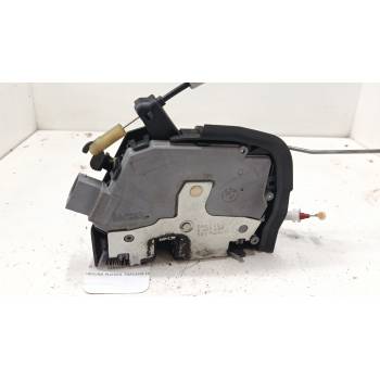 CERRADURA PUERTA TRASERA DERECHA 8402602 