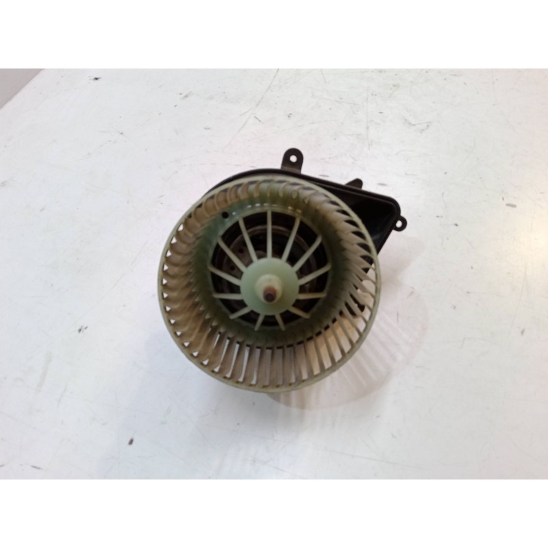 Recambio de motor calefaccion para citroën xsara coupé (n0) 2.0 hdi 90 referencia OEM IAM 210681233F  740471233F