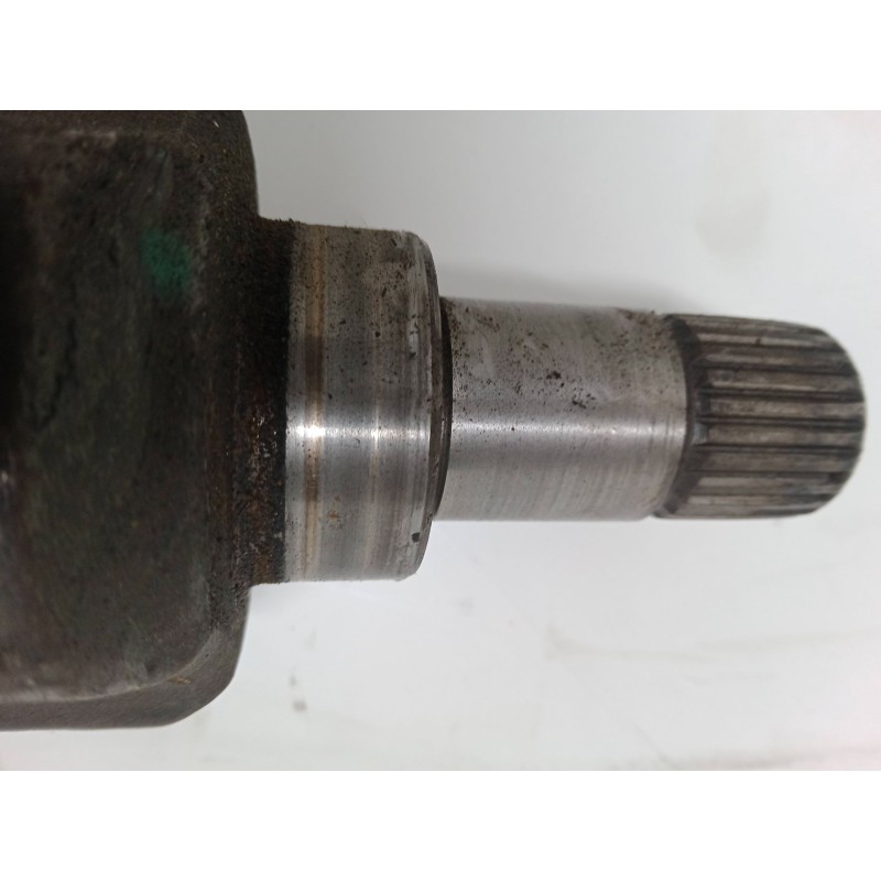 Recambio de transmision delantera derecha para toyota hilux vi pick-up (_n1_) 2.4 td 4wd (ln165_, ln170_, ln190_) referencia OEM