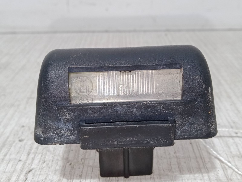 Recambio de piloto matricula para ford tourneo connect 1.8 tdci referencia OEM IAM   