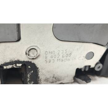 CERRADURA PUERTA TRASERA DERECHA 8402602 