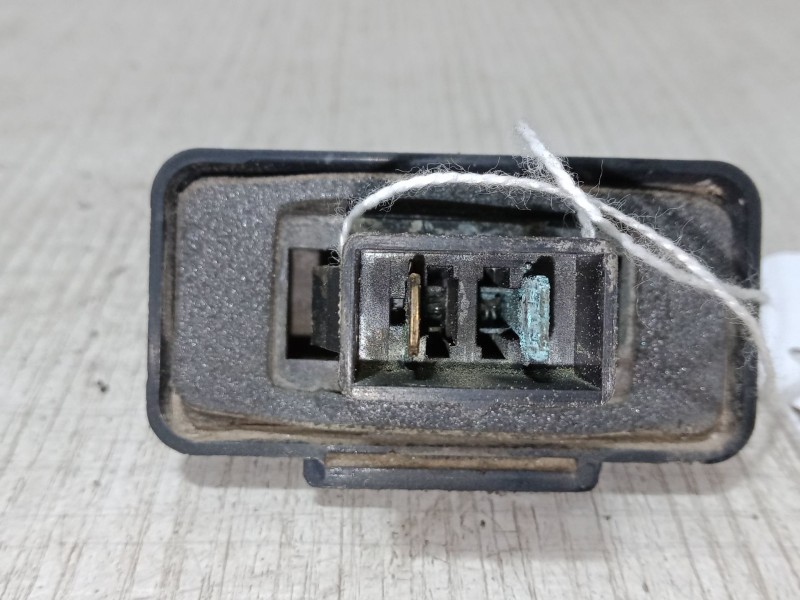 Recambio de piloto matricula para ford tourneo connect 1.8 tdci referencia OEM IAM   