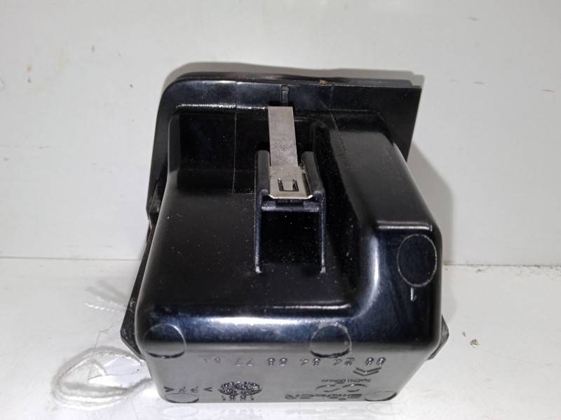Recambio de cenicero para citroën xsara (n1) 1.6 i referencia OEM IAM   