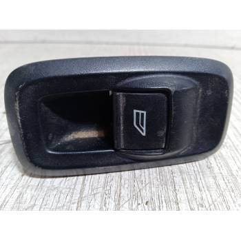 MANDO ELEVALUNAS DELANTERO DERECHO 8A6T 14529 AB 