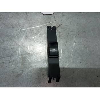 MANDO ELEVALUNAS DELANTERO IZQUIERDO 6902177 