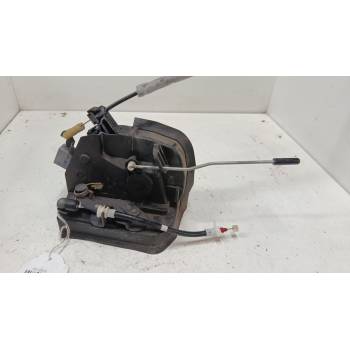 CERRADURA PUERTA TRASERA IZQUIERDA 8402601 