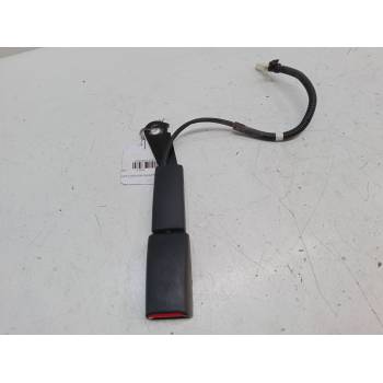 ANCLAJE CINTURON DELANTERO DERECHO 