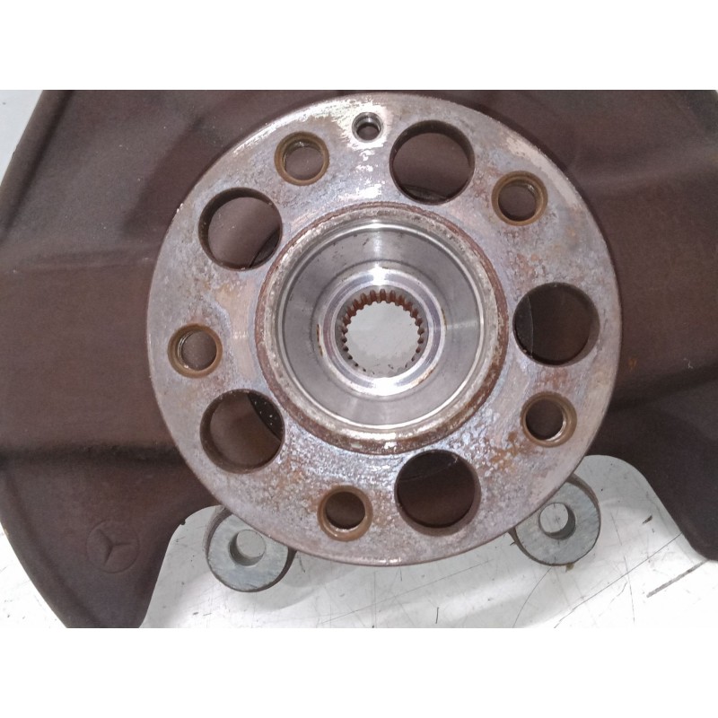 Recambio de mangueta delantera derecha para mercedes-benz clase b sports tourer (w245) b 160 (245.231) referencia OEM IAM   