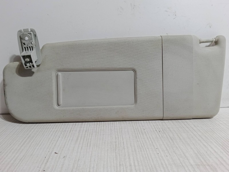 Recambio de parasol izquierdo para volkswagen passat b6 (3c2) 2.0 tdi 16v referencia OEM IAM   