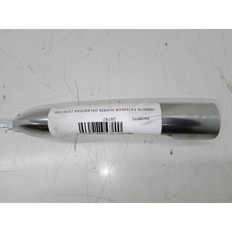Recambio de maneta exterior puerta delantera derecha para renault megane ii coupé-cabriolet (em0/1_) 1.9 dci referencia OEM IAM 