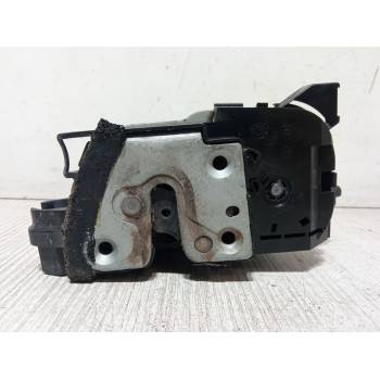 CERRADURA PUERTA TRASERA DERECHA 825000767R 