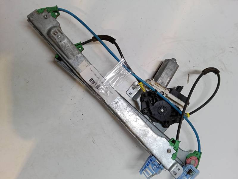 ELEVALUNAS ELECTRICO DELANTERO DERECHO 