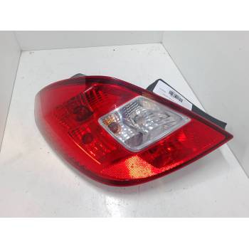 PILOTO TRASERO IZQUIERDO 13269050 