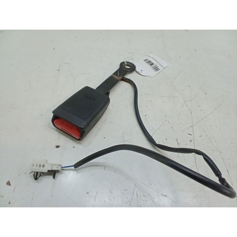 Recambio de anclaje cinturon delantero izquierdo para nissan micra iv (k13k, k13kk) 1.2 referencia OEM IAM   