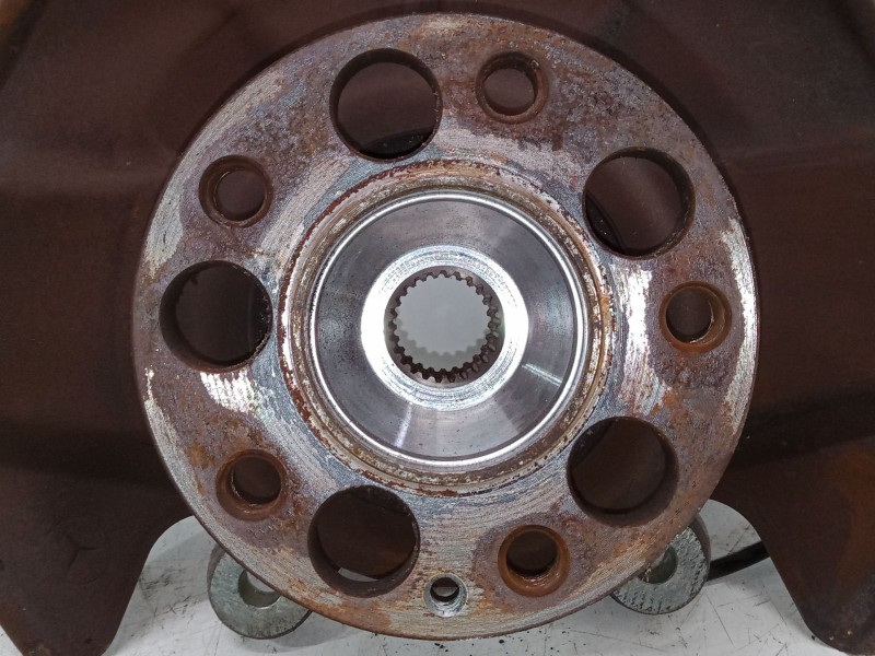 Recambio de mangueta delantera izquierda para mercedes-benz clase b sports tourer (w245) b 160 (245.231) referencia OEM IAM   