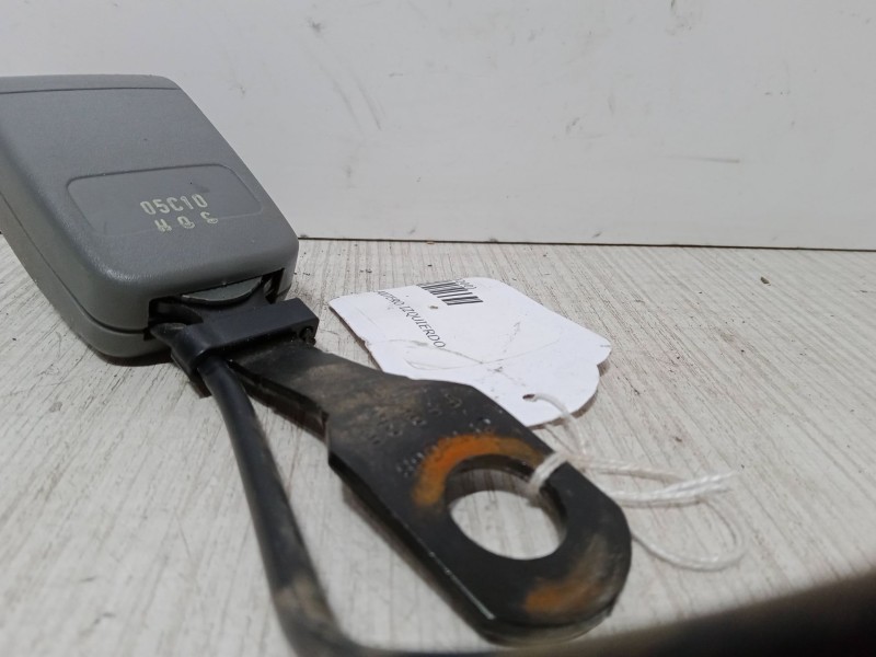 Recambio de anclaje cinturon delantero izquierdo para chevrolet lacetti (j200) 1.4 16v referencia OEM IAM   