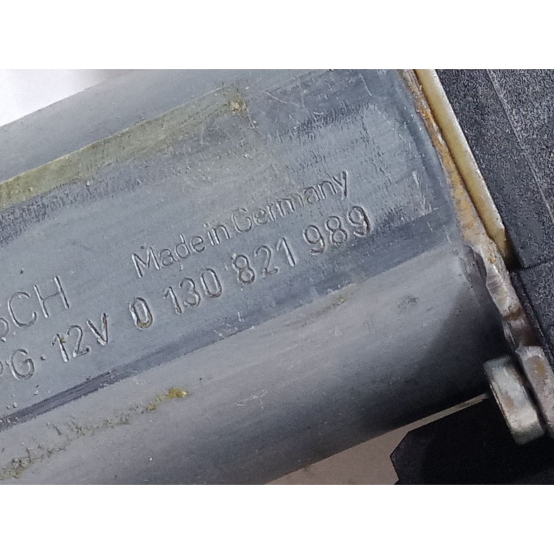 Recambio de elevalunas electrico delantero derecho para opel astra h (a04) 1.7 cdti (l48) referencia OEM IAM 994887100  01308219