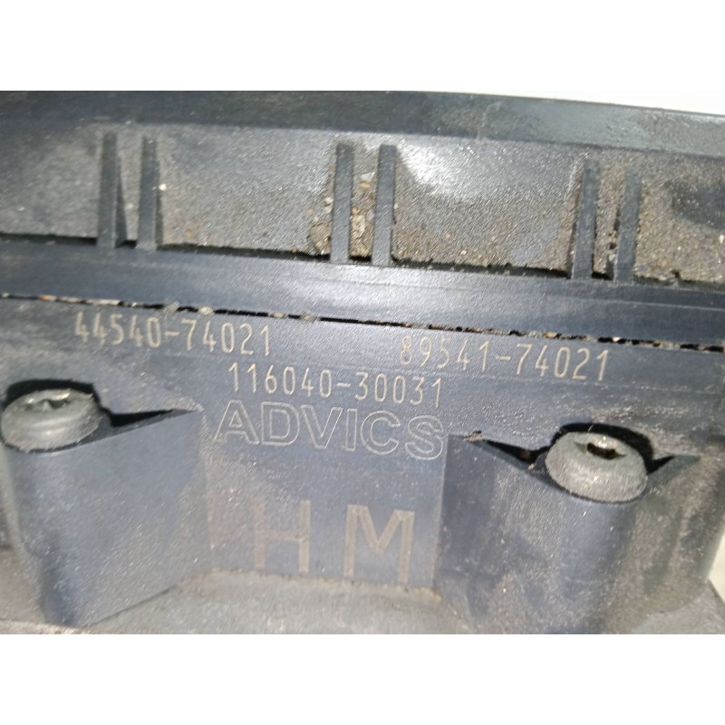Recambio de abs para toyota iq (_j1_) 1.33 (ngj10_) referencia OEM IAM 44540-74021 116040-30031 89541-74021