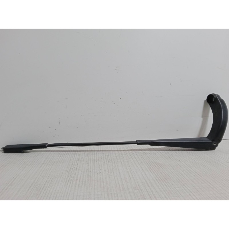 Recambio de brazo limpia delantero derecho para mercedes-benz clase b sports tourer (w245) b 160 (245.231) referencia OEM IAM   