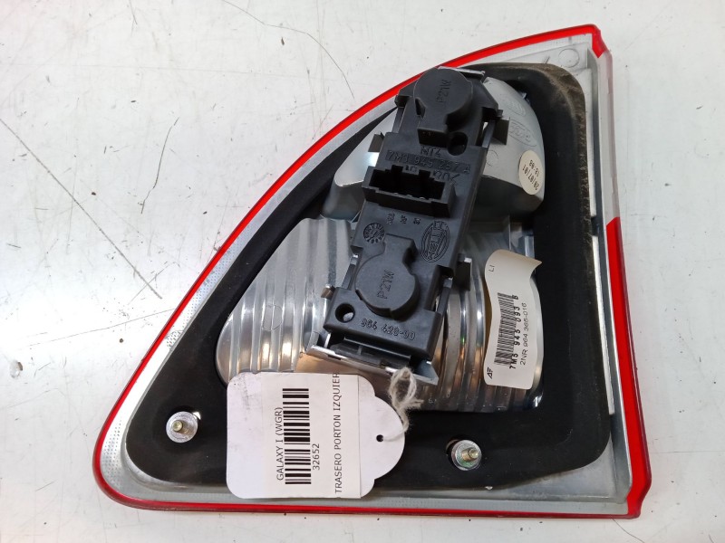 Recambio de piloto trasero porton izquierdo para ford galaxy i (wgr) 2.0 i referencia OEM IAM   
