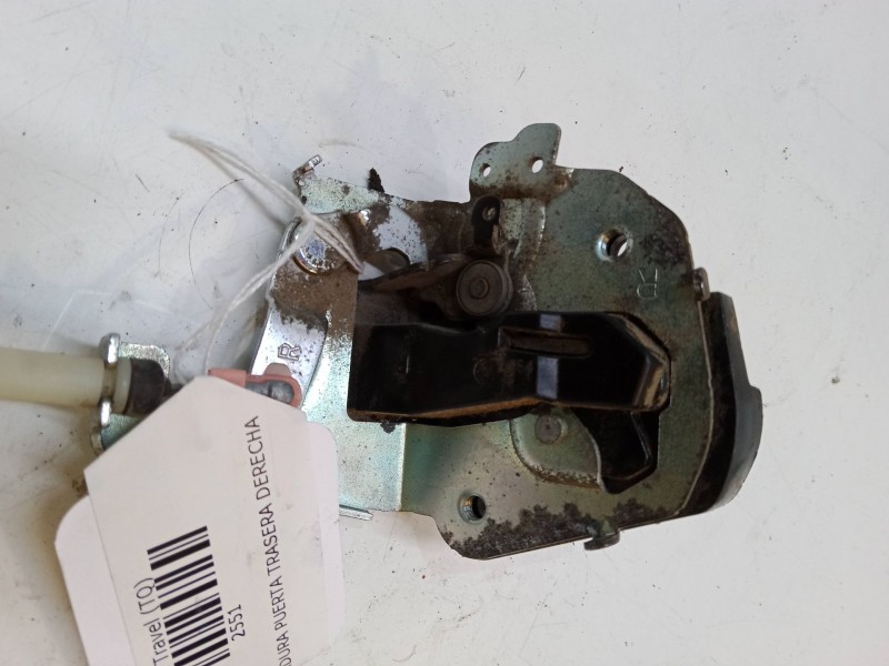 Recambio de cerradura puerta trasera derecha para hyundai h-1 travel (tq) 2.5 crdi referencia OEM IAM   