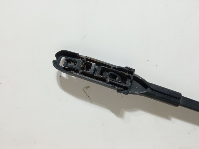 Recambio de brazo limpia delantero izquierdo para mercedes-benz clase b sports tourer (w245) b 160 (245.231) referencia OEM IAM 