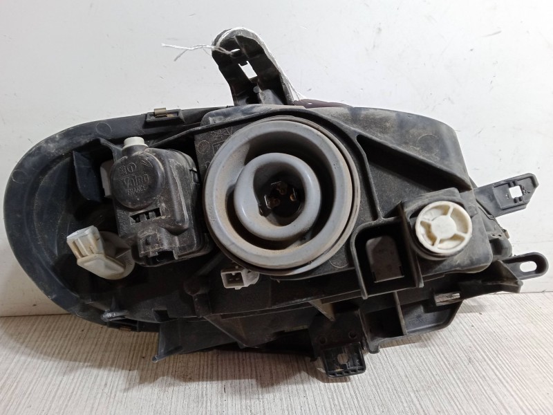 Recambio de faro izquierdo para citroën saxo (s0, s1) 1.1 x, sx referencia OEM IAM 9636331780  