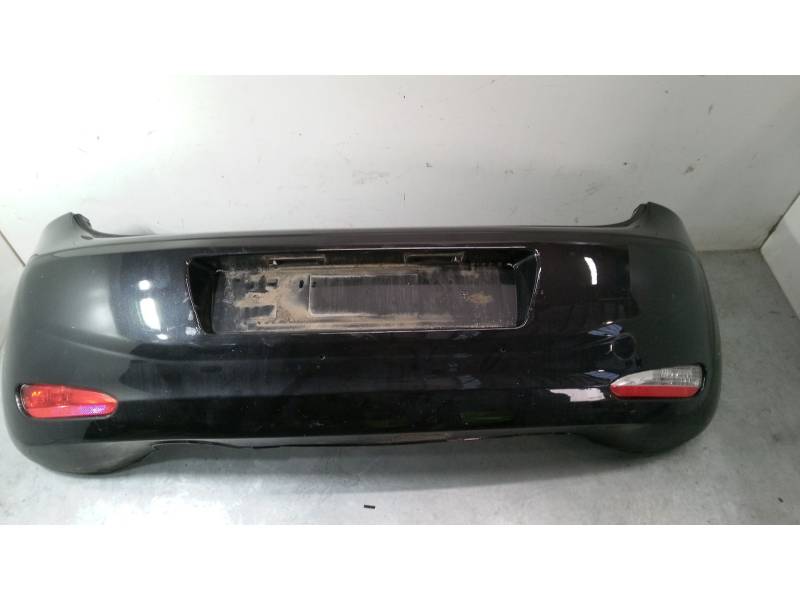 PARAGOLPES TRASERO 735564075 