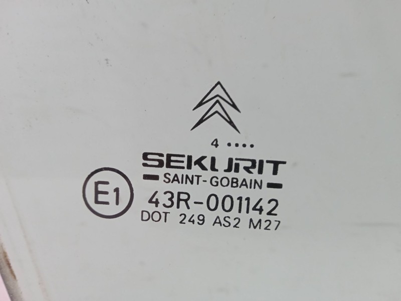 Recambio de luna puerta delantera derecha para citroën xsara picasso (n68) 2.0 hdi referencia OEM IAM   