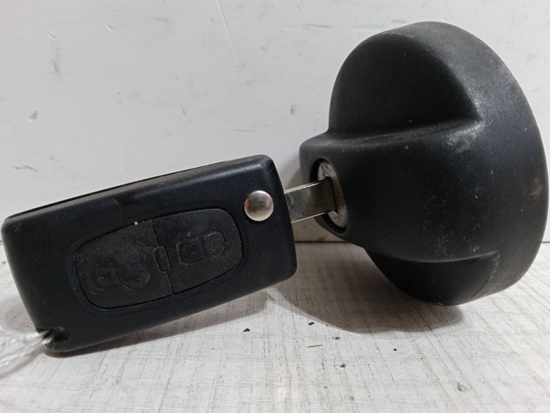 Recambio de tapon combustible para peugeot 307 (3a/c) 1.6 hdi referencia OEM IAM   