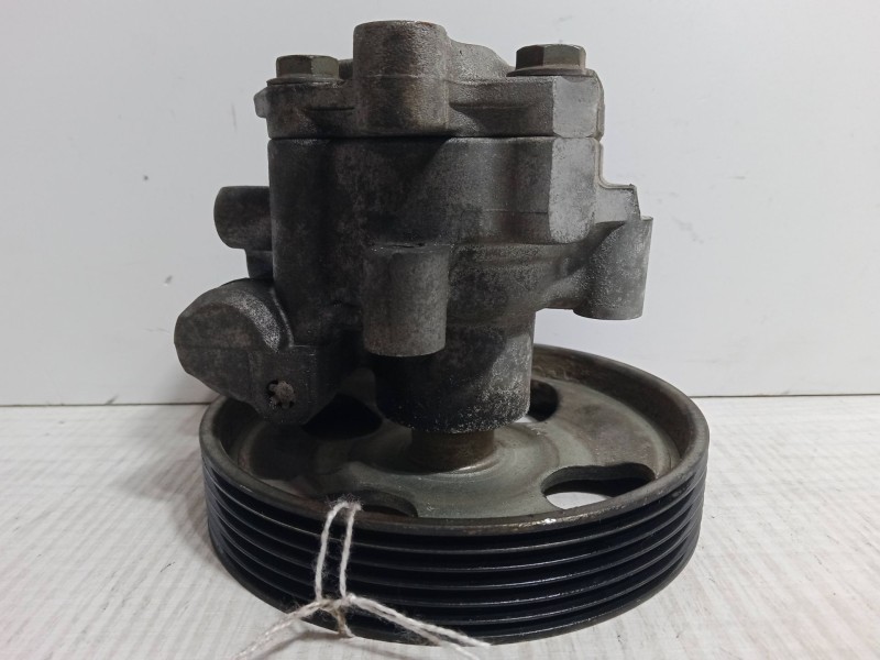 Recambio de bomba servodireccion para ford fiesta v (jh_, jd_) 1.4 tdci referencia OEM IAM 2S603A696DCES  