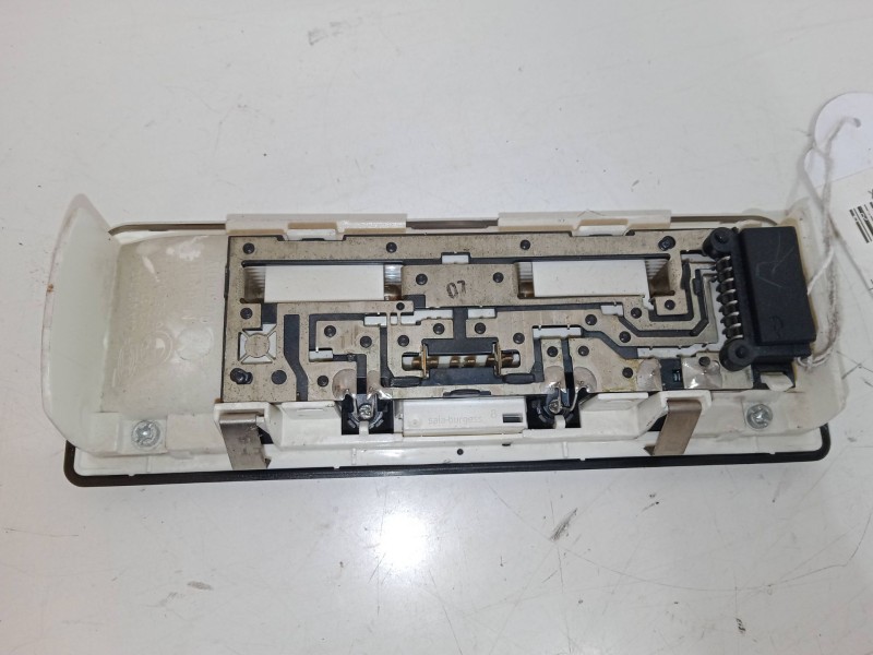 Recambio de luz interior delantera para bmw x3 (e83) 2.0 d referencia OEM IAM   